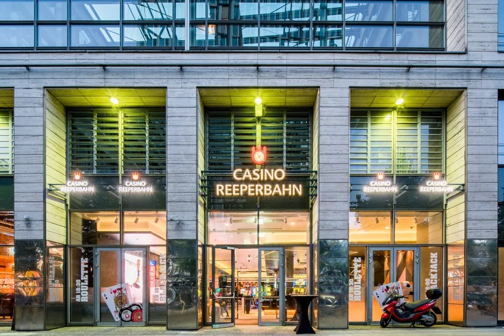 Gambling in Hamburg 100